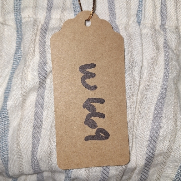 A Cloth and Stone Rayon and Linen halter top pantsuit in a size small. EUC - Picture 11 of 11